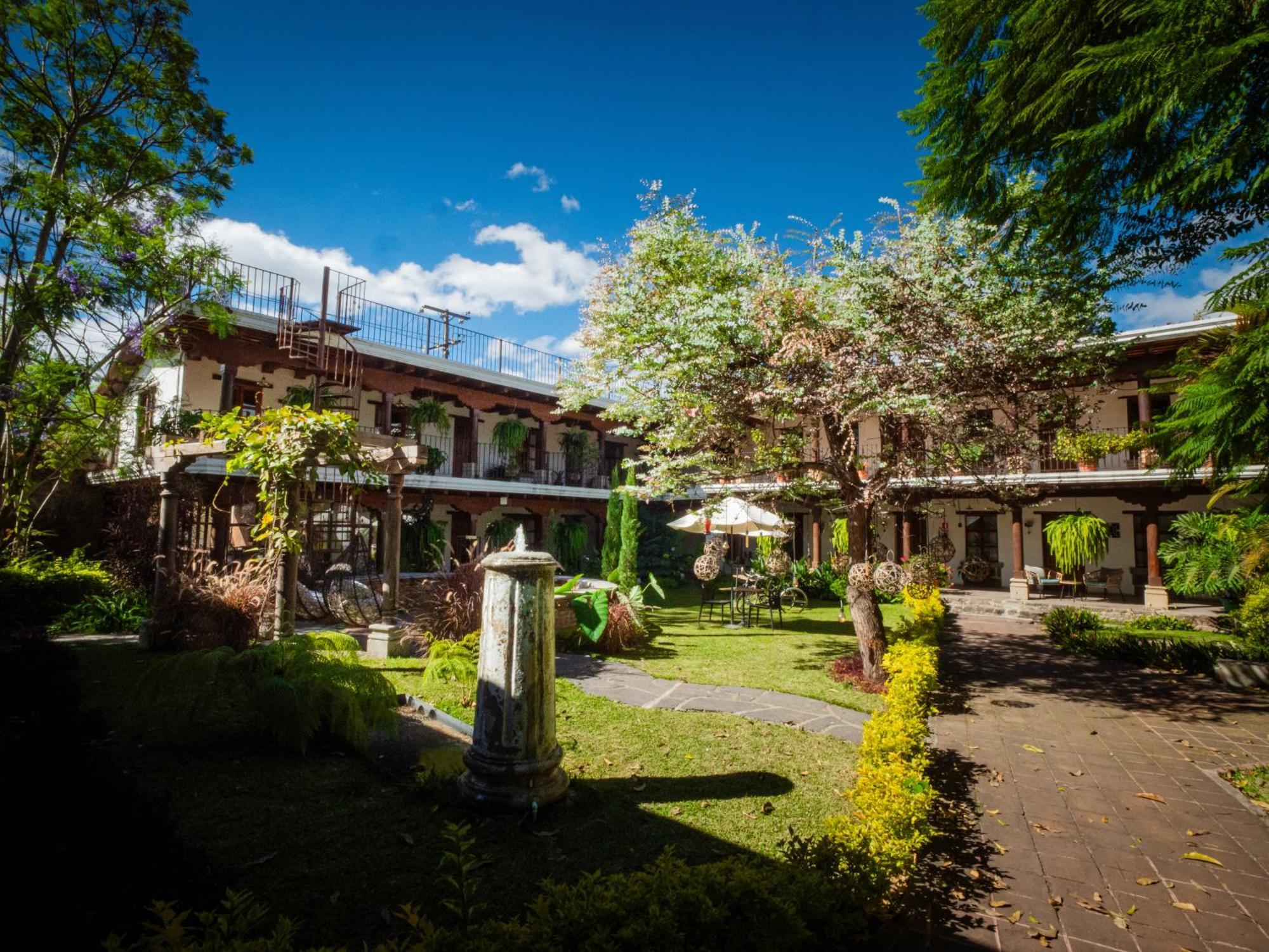 Hotel Cacique Real Antigua Exterior foto