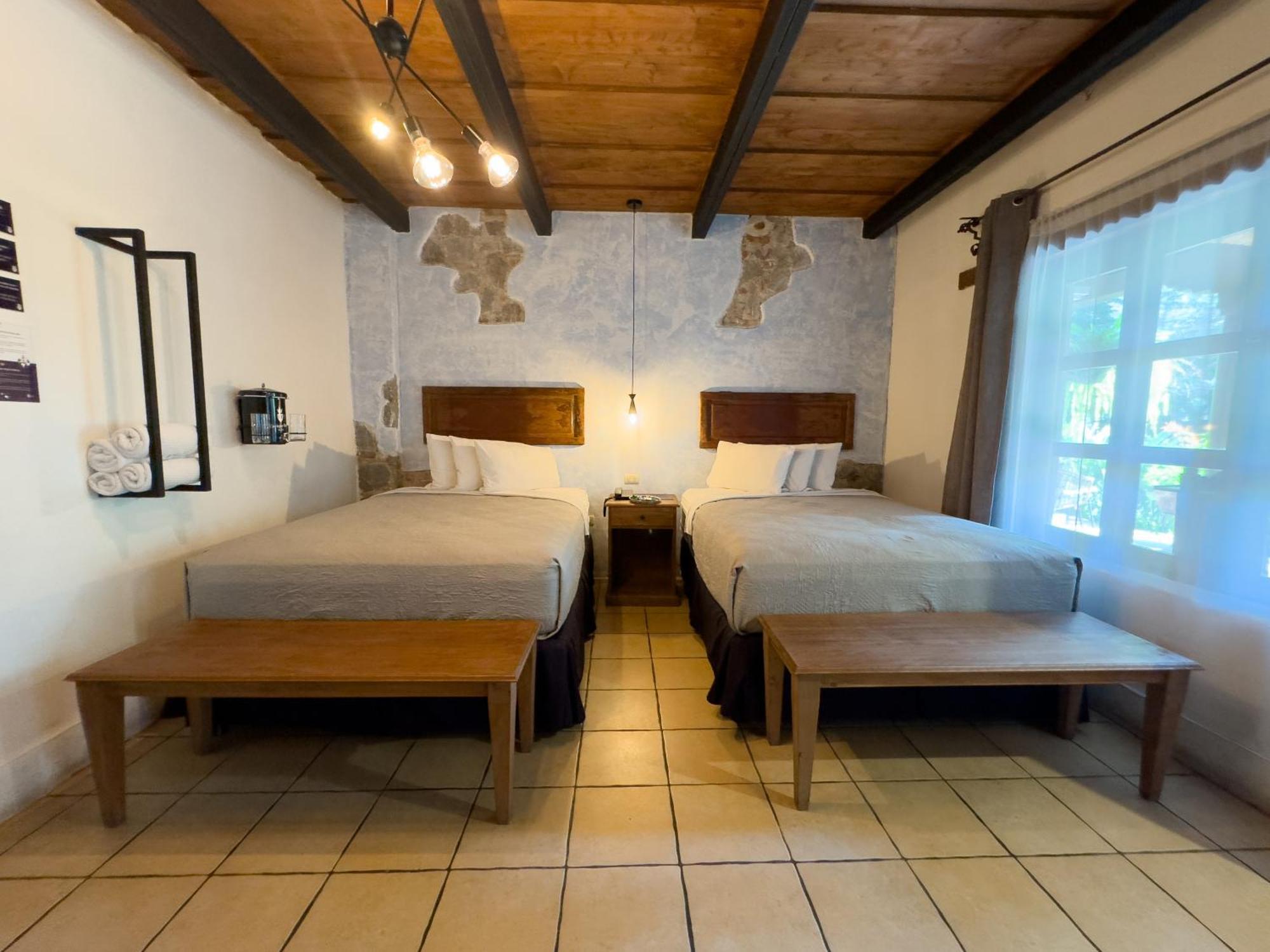 Hotel Cacique Real Antigua Quarto foto